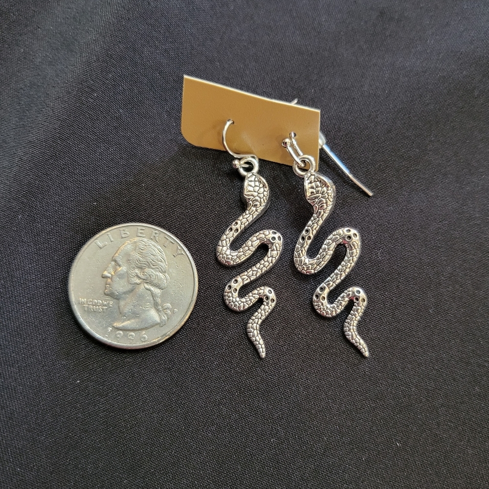 New Silver Tone Snake Dangly Earrings